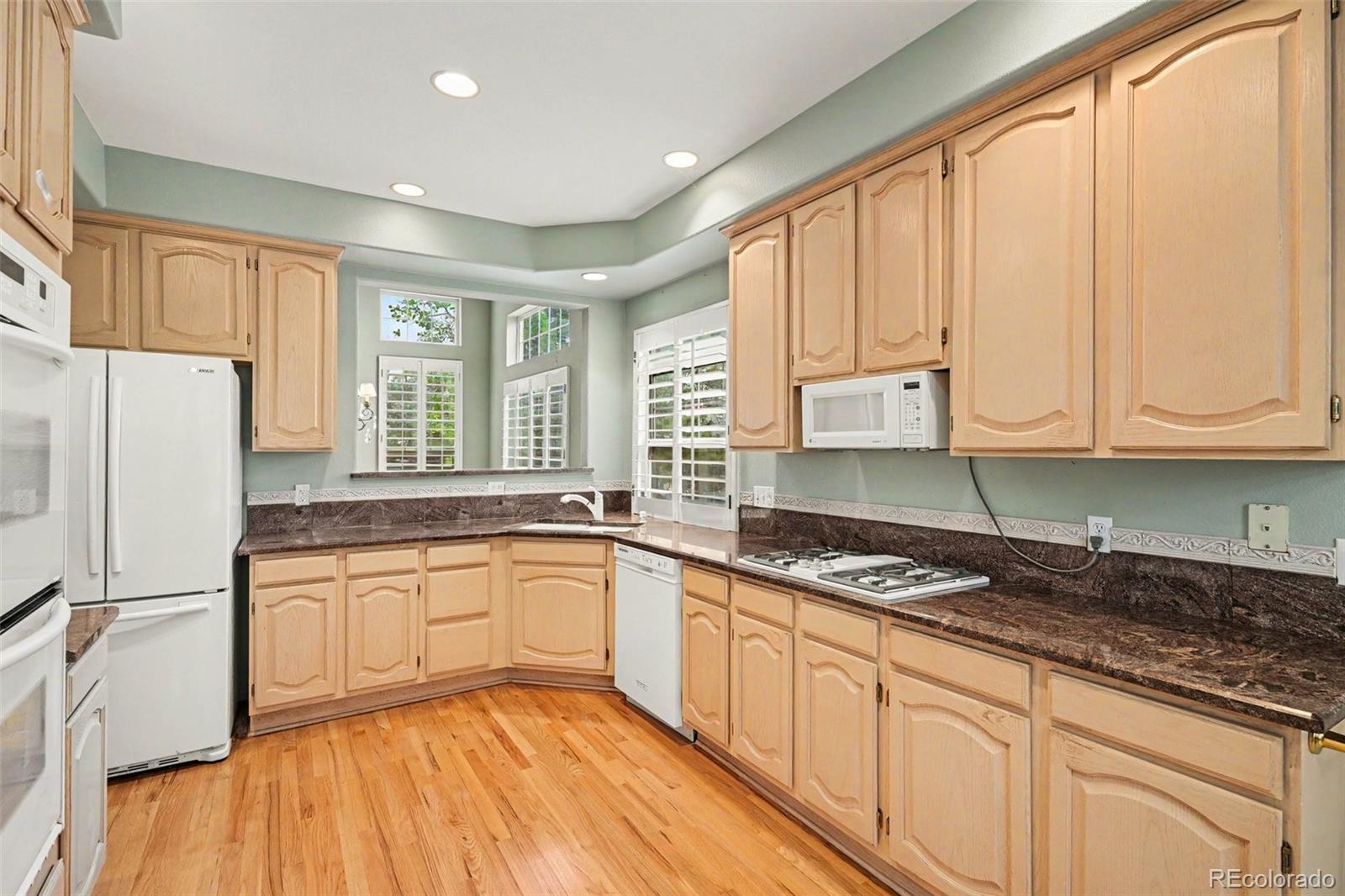 MLS Image #8 for 8231 s seabrook lane,littleton, Colorado