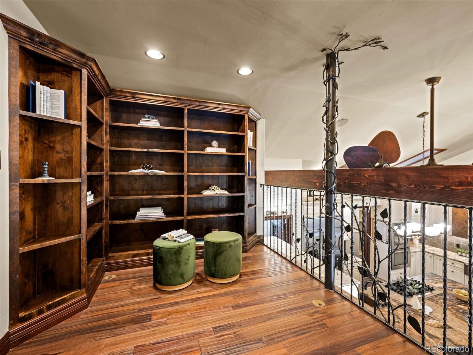 MLS Image #38 for 2250  stuart street,denver, Colorado