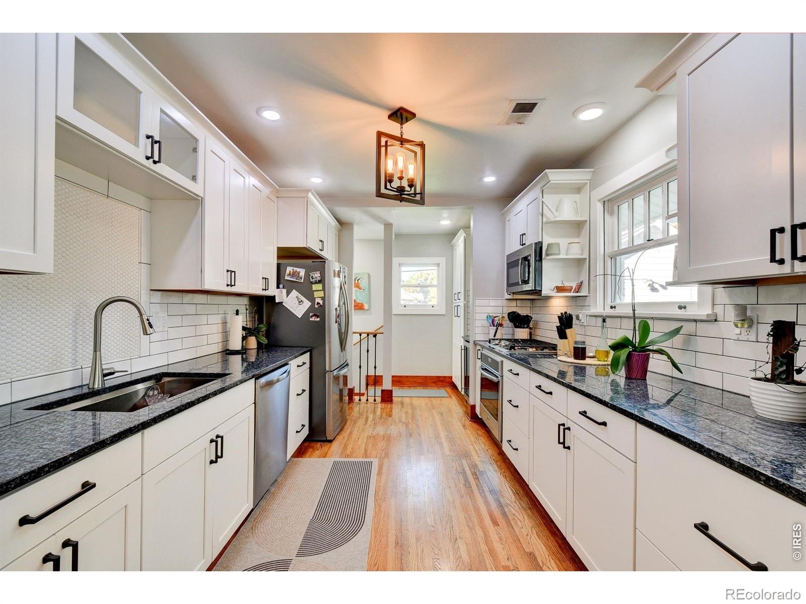 MLS Image #10 for 315 w 8th street,loveland, Colorado