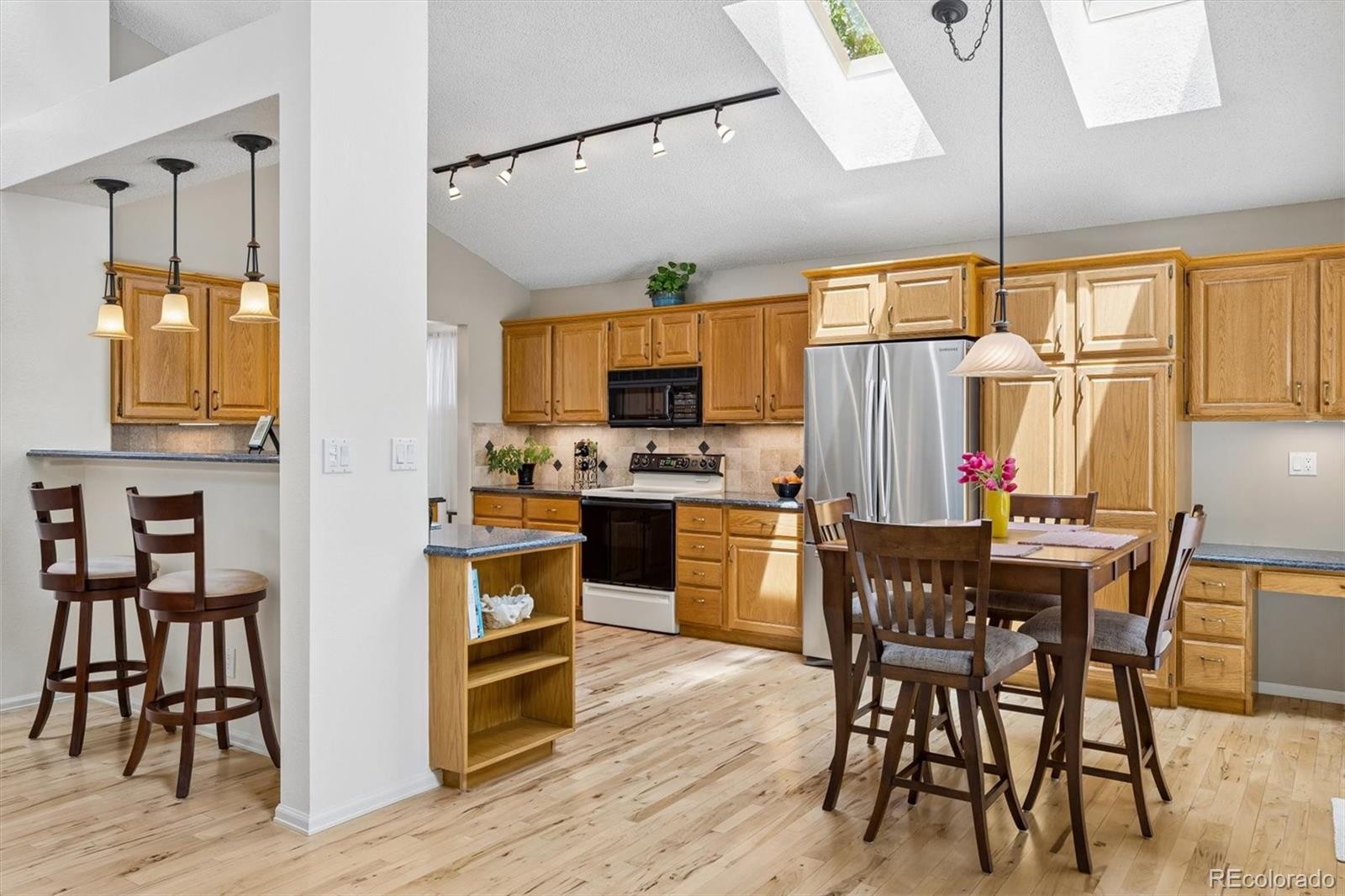 MLS Image #12 for 6240 s vivian street,littleton, Colorado