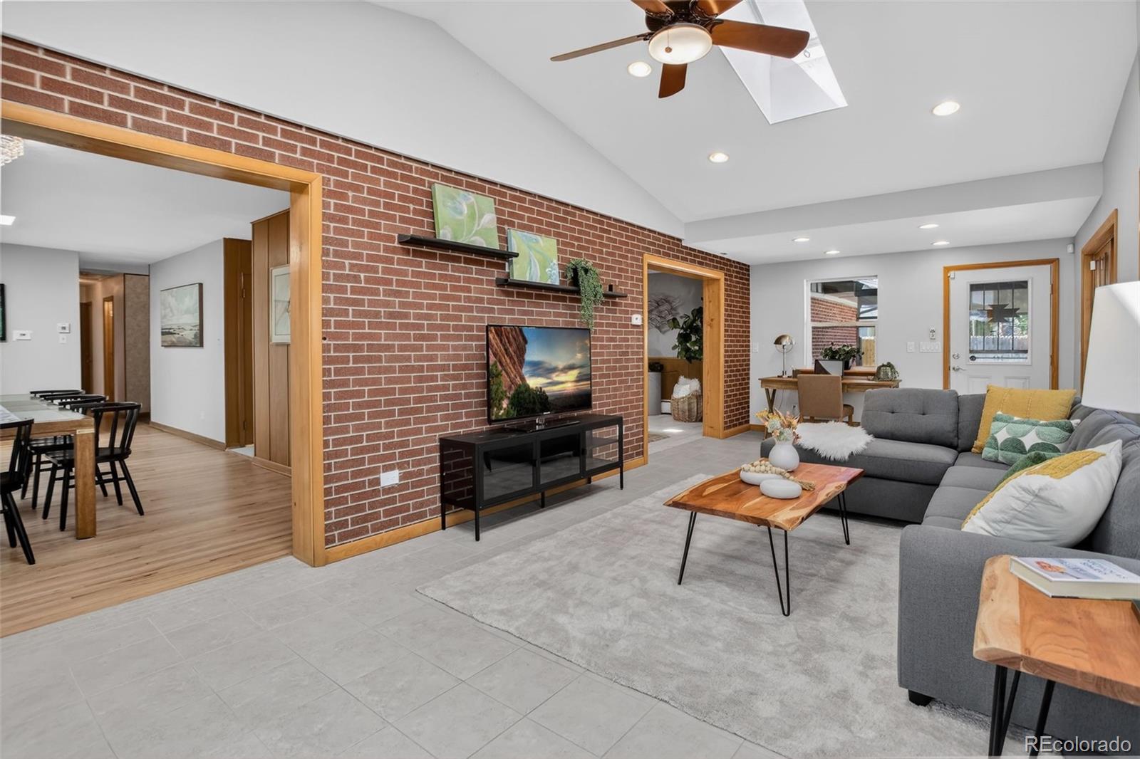 MLS Image #13 for 657 s pontiac way,denver, Colorado