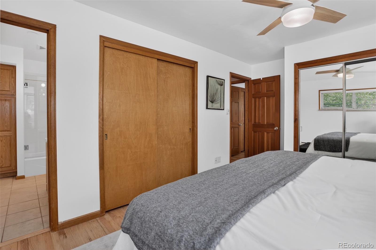 MLS Image #21 for 657 s pontiac way,denver, Colorado