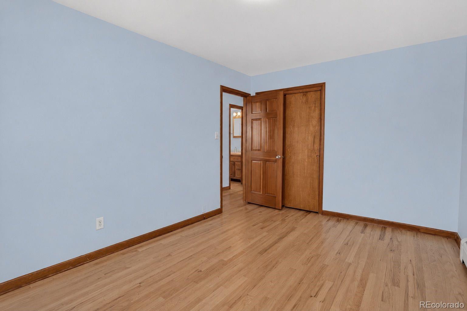 MLS Image #25 for 657 s pontiac way,denver, Colorado