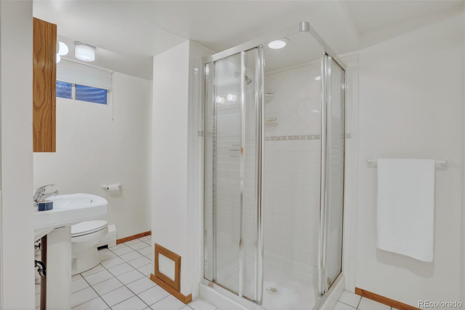 MLS Image #34 for 657 s pontiac way,denver, Colorado