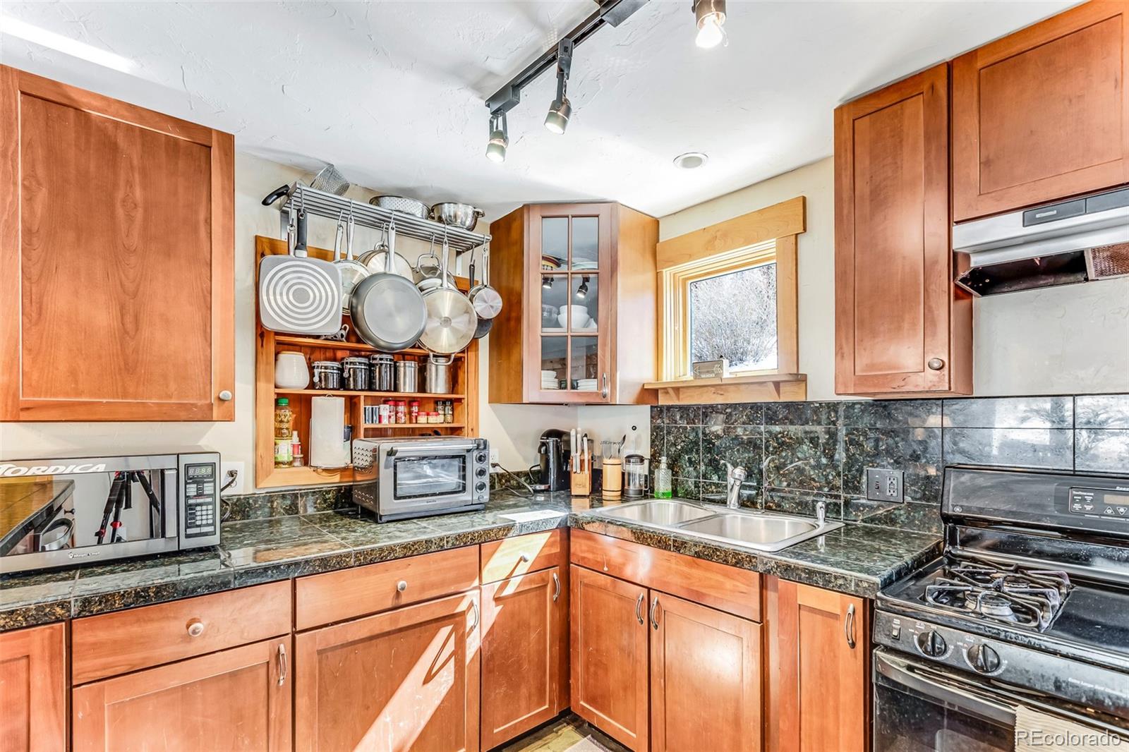 MLS Image #7 for 29 s oak street,alma, Colorado