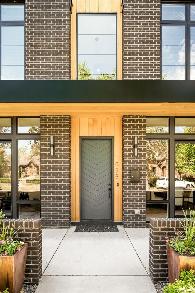 MLS Image #2 for 1055 s josephine street,denver, Colorado