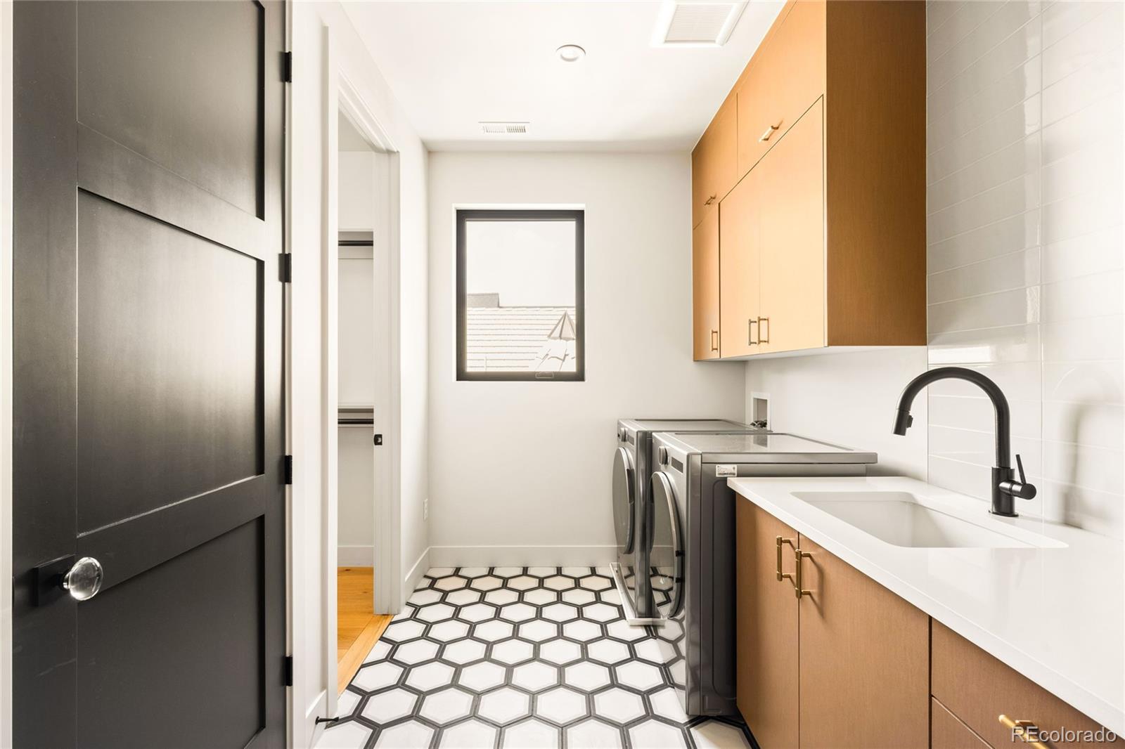 MLS Image #35 for 1055 s josephine street,denver, Colorado