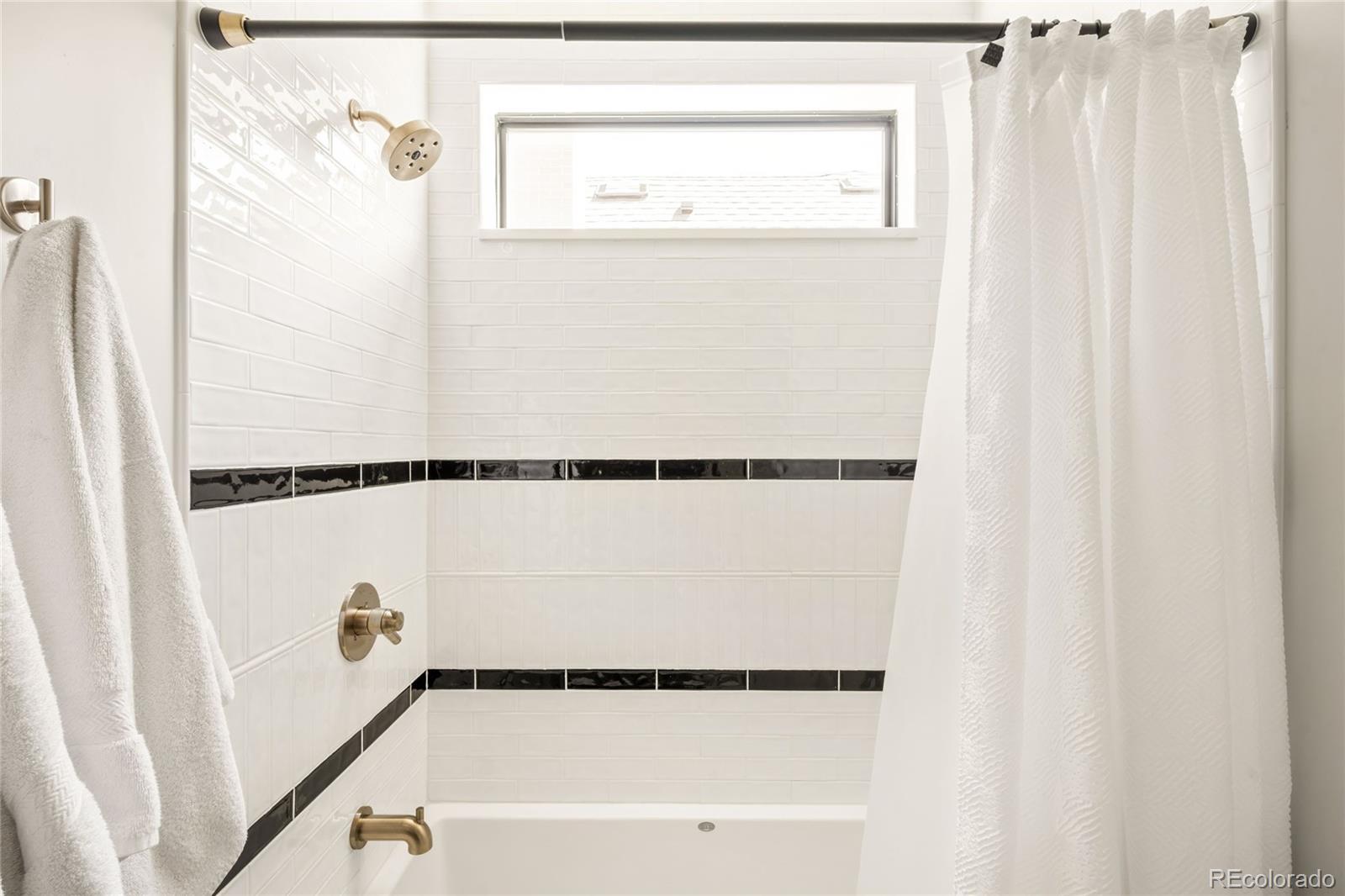 MLS Image #41 for 1055 s josephine street,denver, Colorado