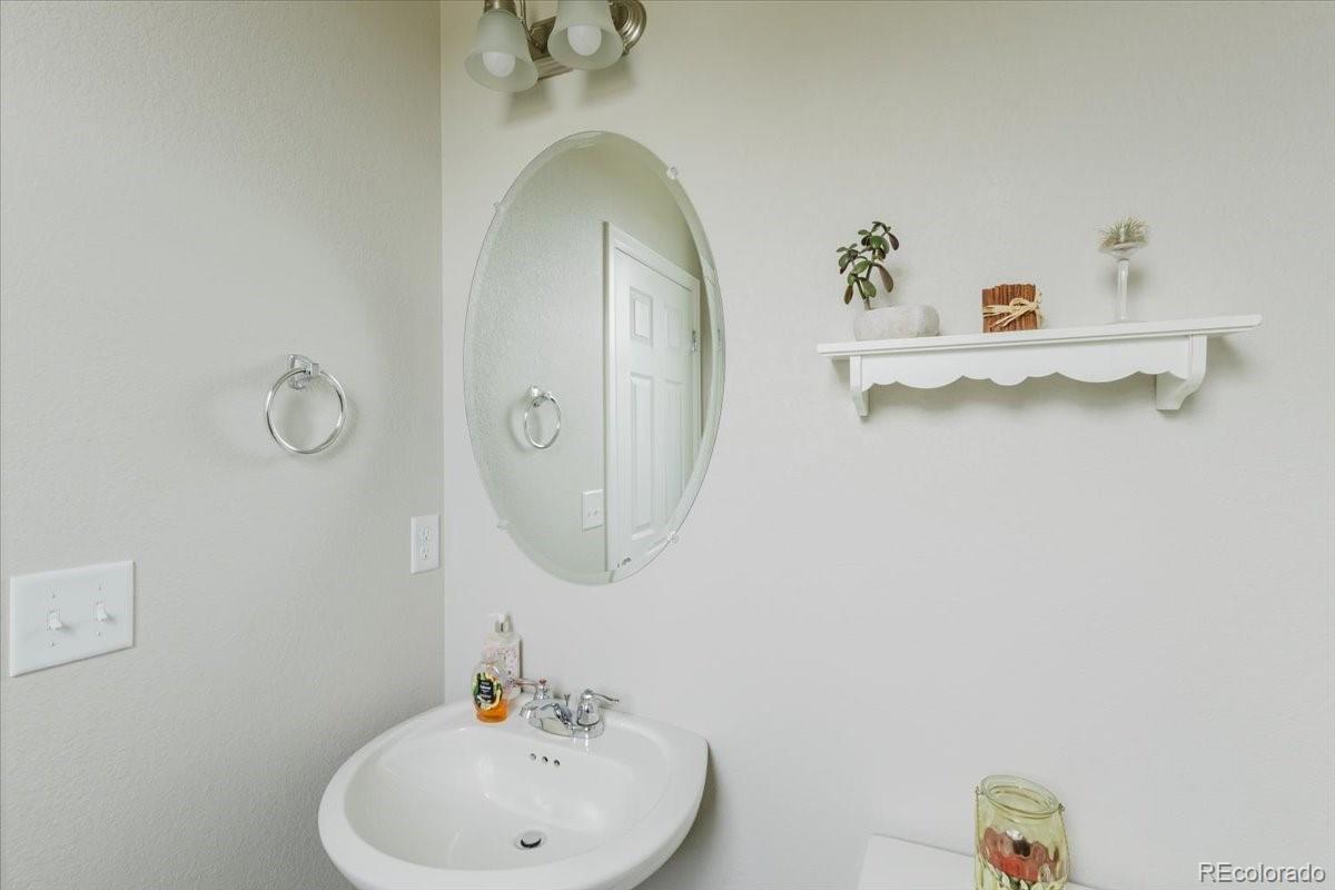 MLS Image #7 for 19085 e 66th avenue,denver, Colorado