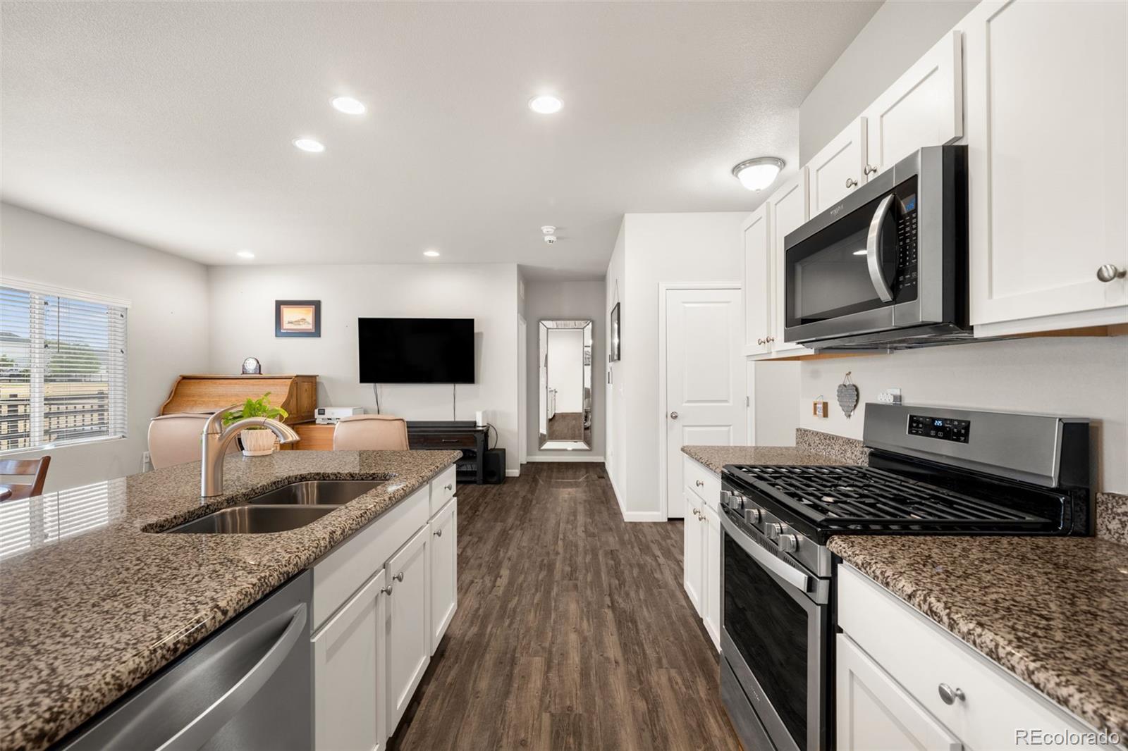 MLS Image #7 for 1124  sherman drive,dacono, Colorado