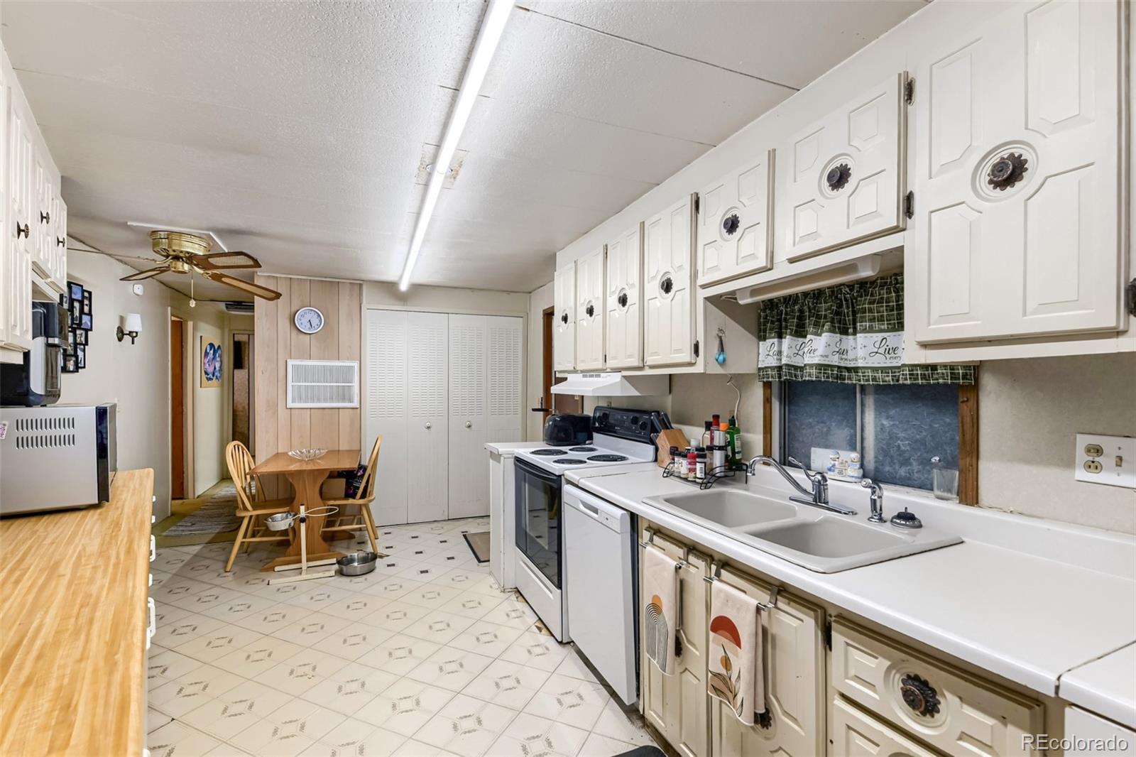 MLS Image #12 for 329  glen creighton drive,dacono, Colorado