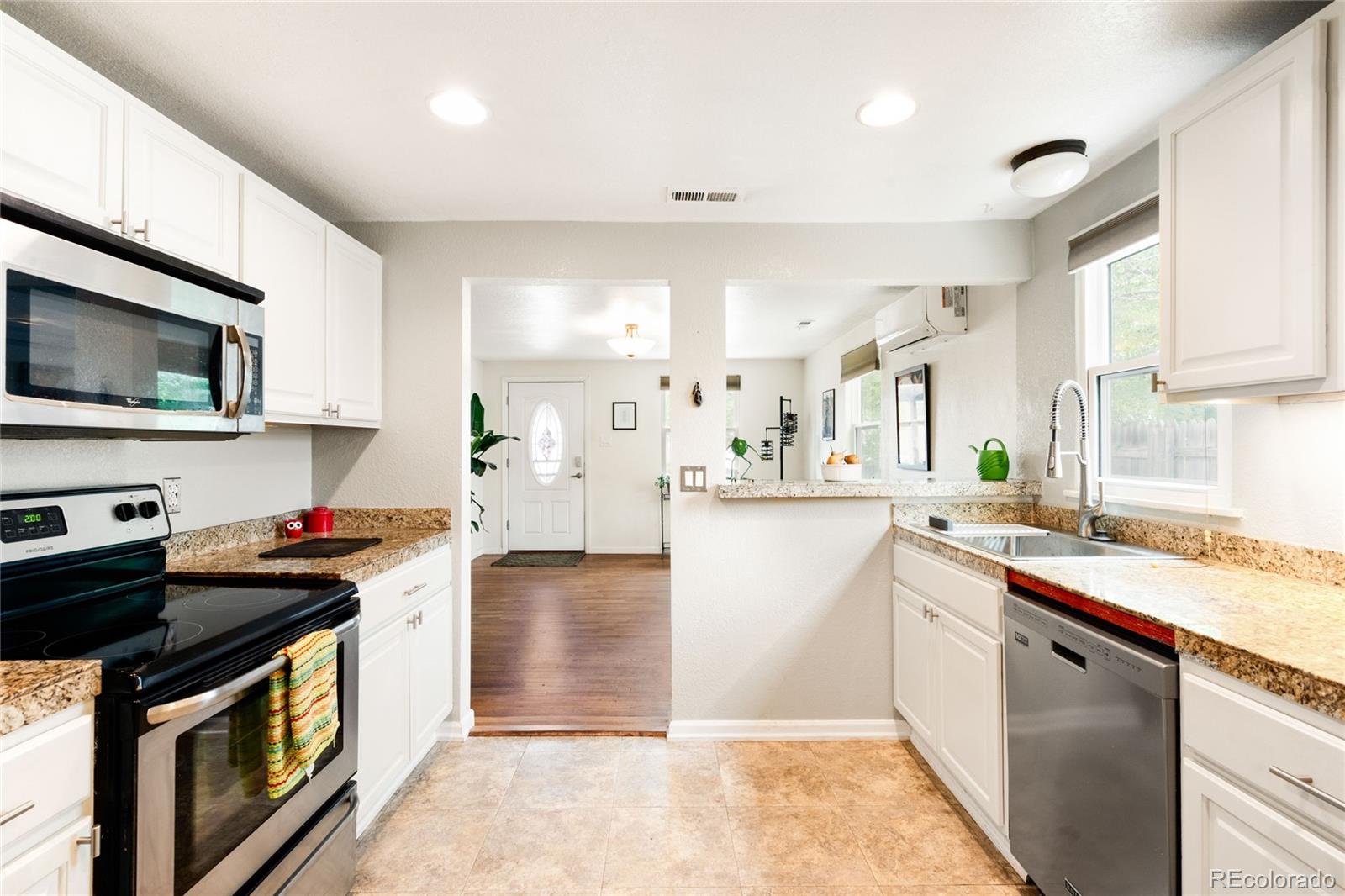 MLS Image #11 for 6935 w 55th place,arvada, Colorado