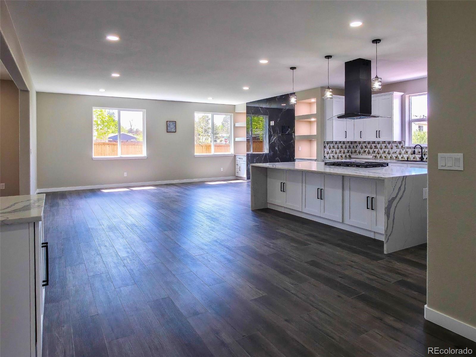 MLS Image #17 for 14606 e 26th place,aurora, Colorado