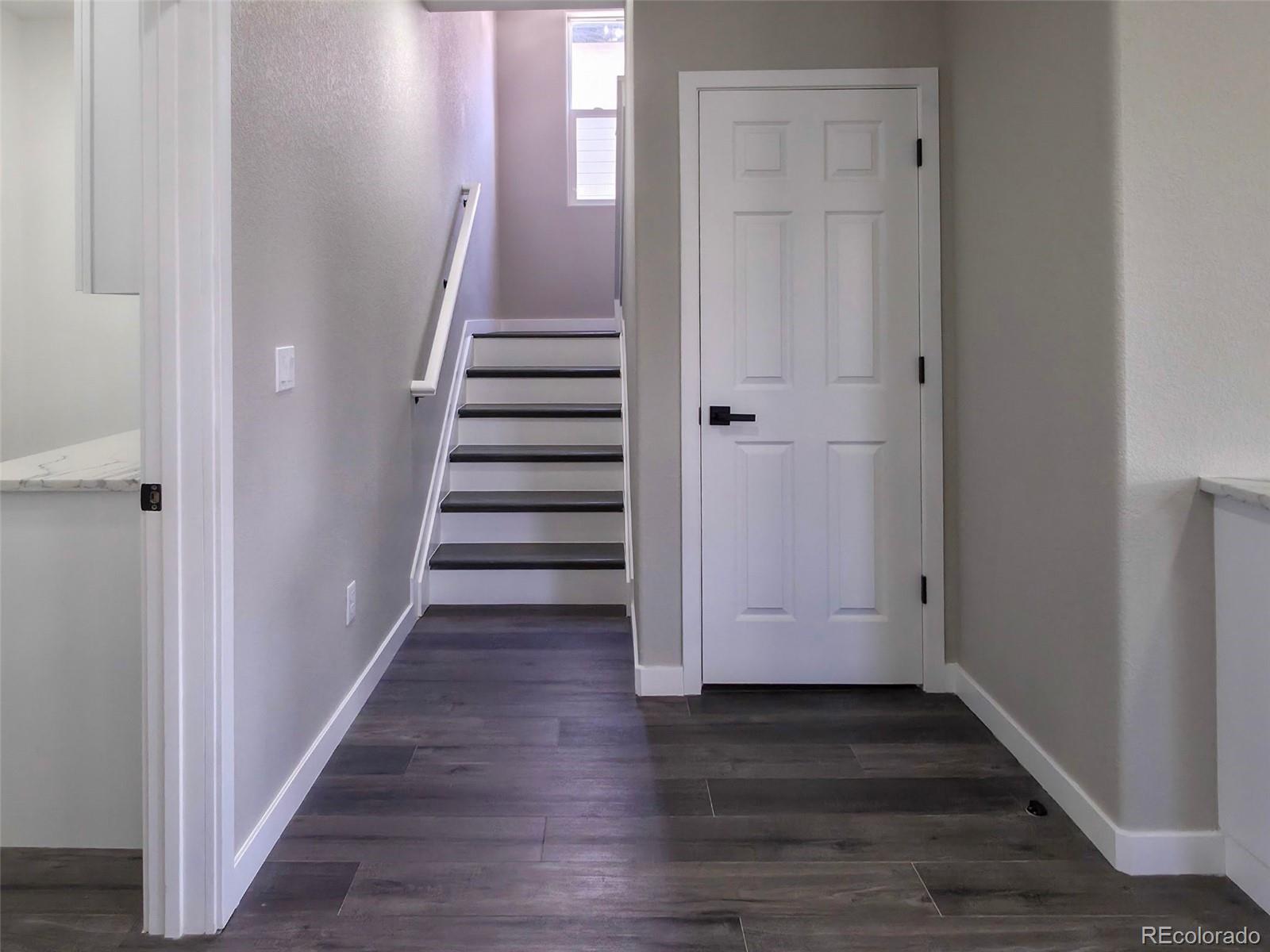 MLS Image #23 for 14606 e 26th place,aurora, Colorado