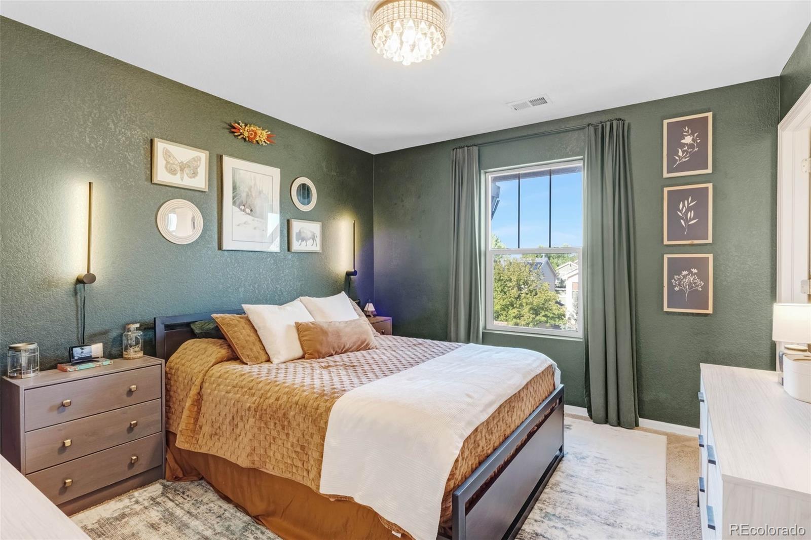 MLS Image #14 for 1218 s clinton street,denver, Colorado