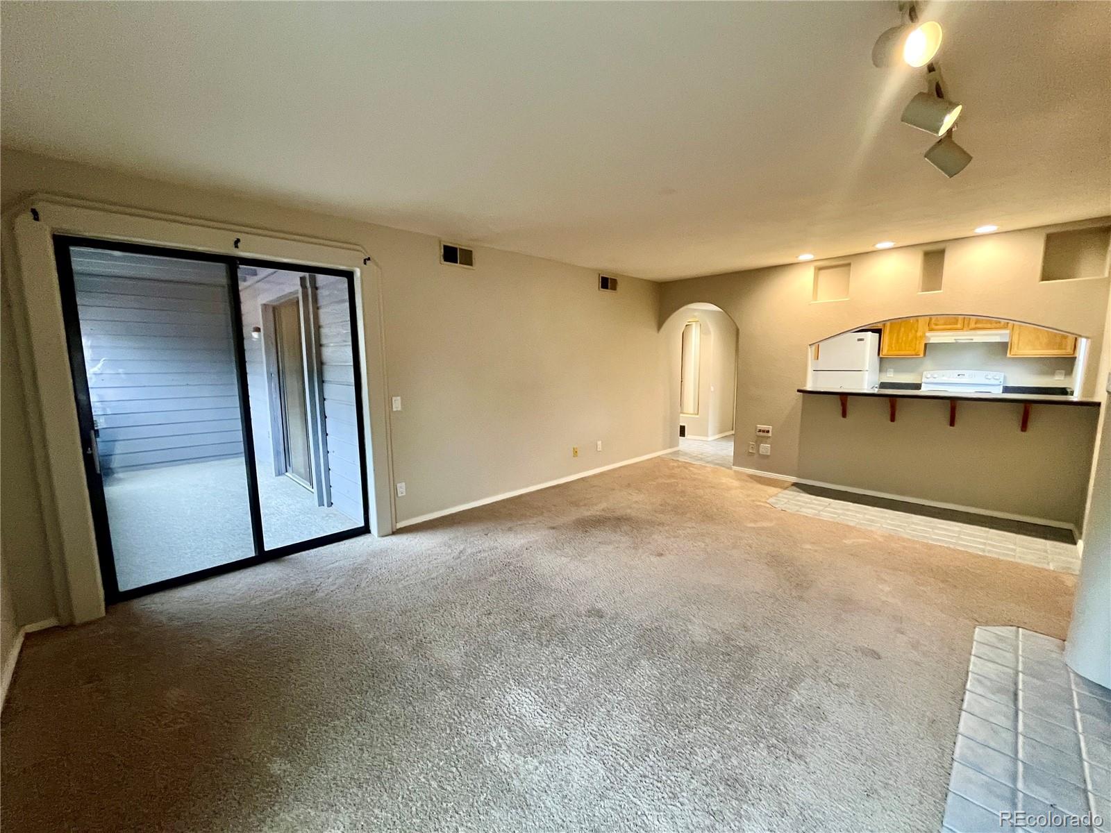MLS Image #12 for 9797 e peakview avenue,englewood, Colorado