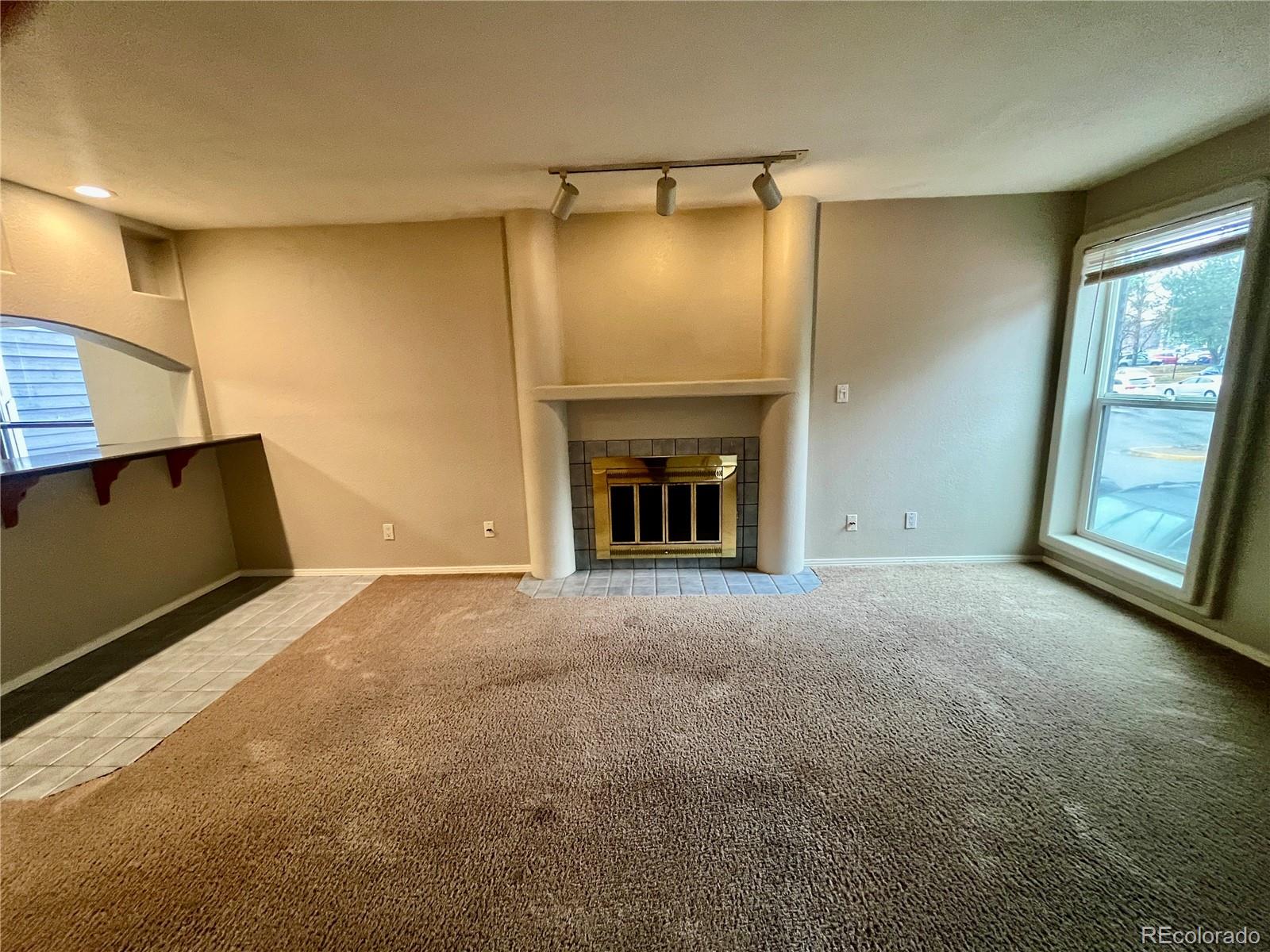 MLS Image #13 for 9797 e peakview avenue,englewood, Colorado