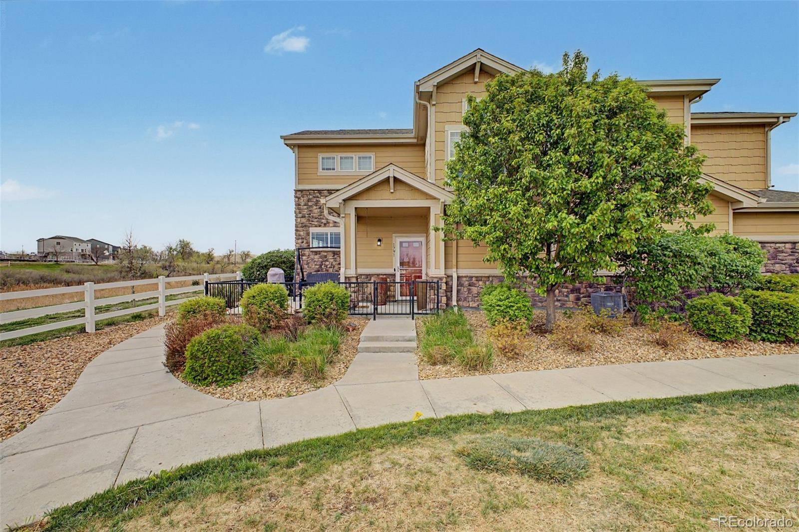 MLS Image #1 for 1791 s buchanan circle ,aurora, Colorado