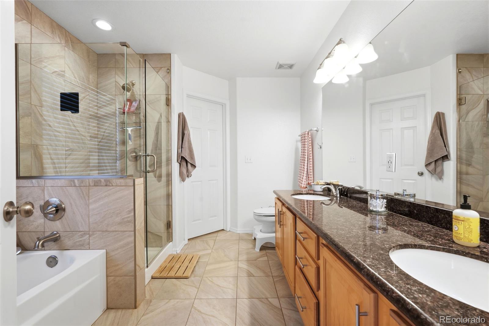 MLS Image #22 for 9663  falcon court,littleton, Colorado