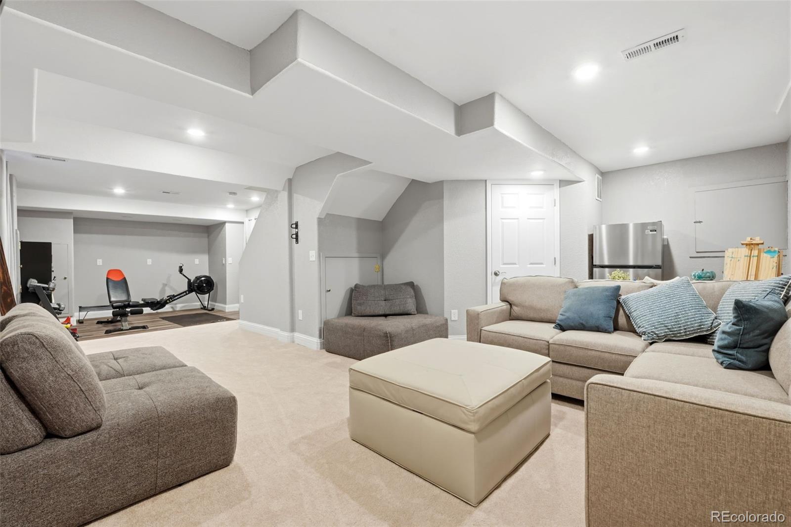 MLS Image #33 for 9663  falcon court,littleton, Colorado