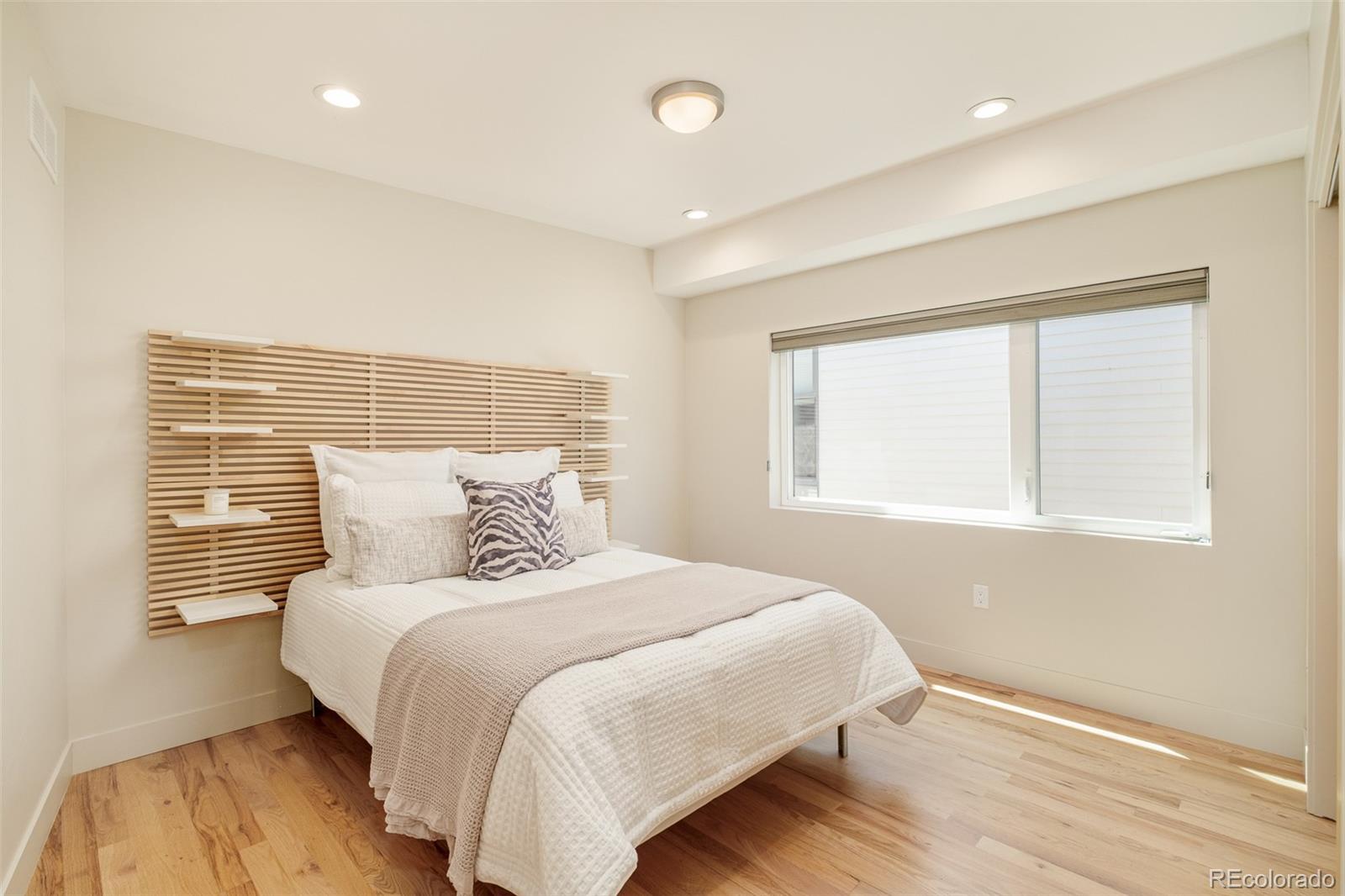 MLS Image #23 for 3328 n shoshone street,denver, Colorado