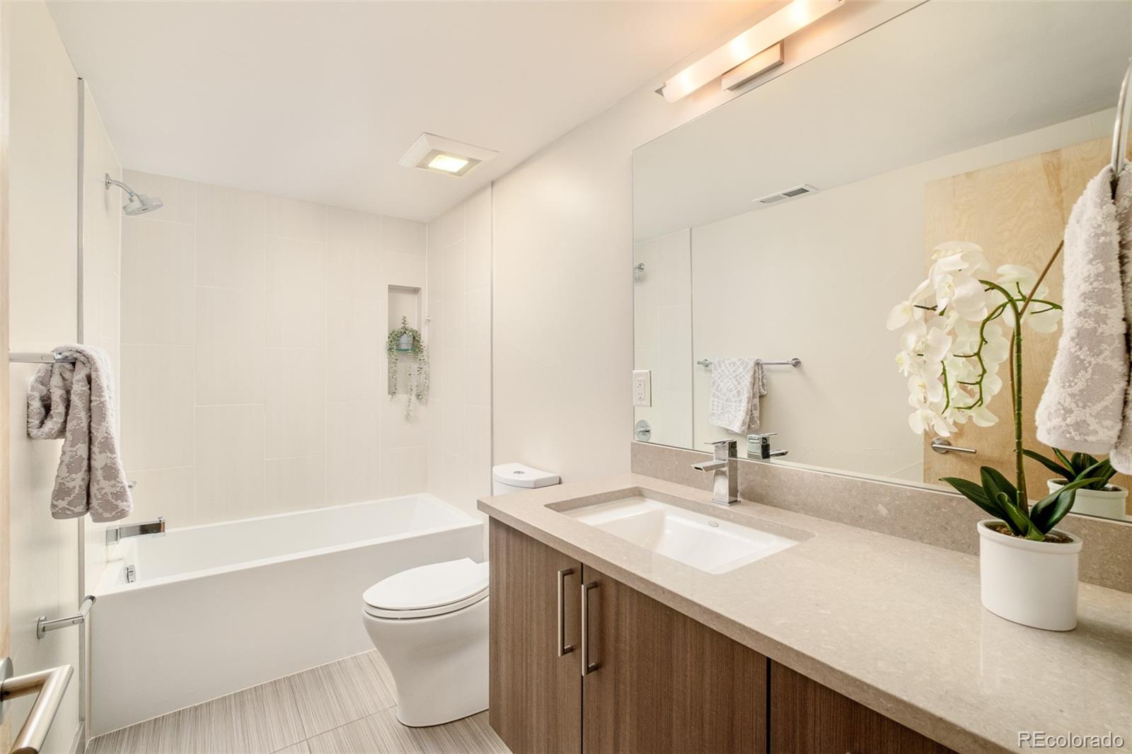 MLS Image #30 for 3328 n shoshone street,denver, Colorado