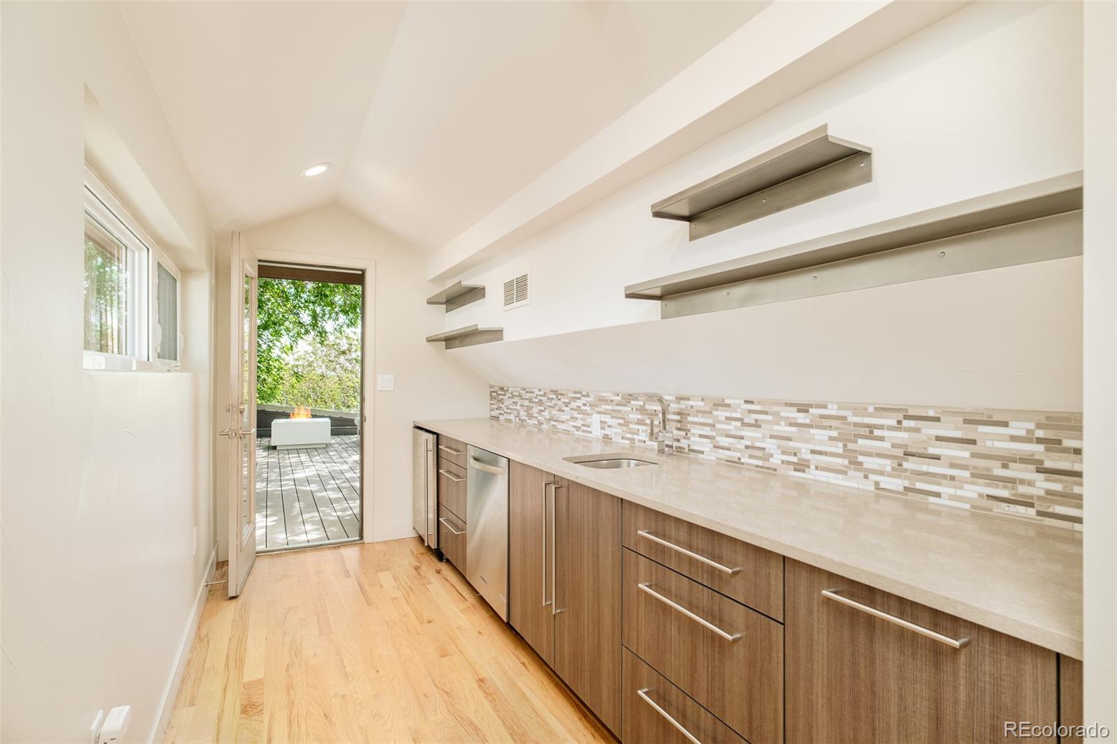MLS Image #31 for 3328 n shoshone street,denver, Colorado