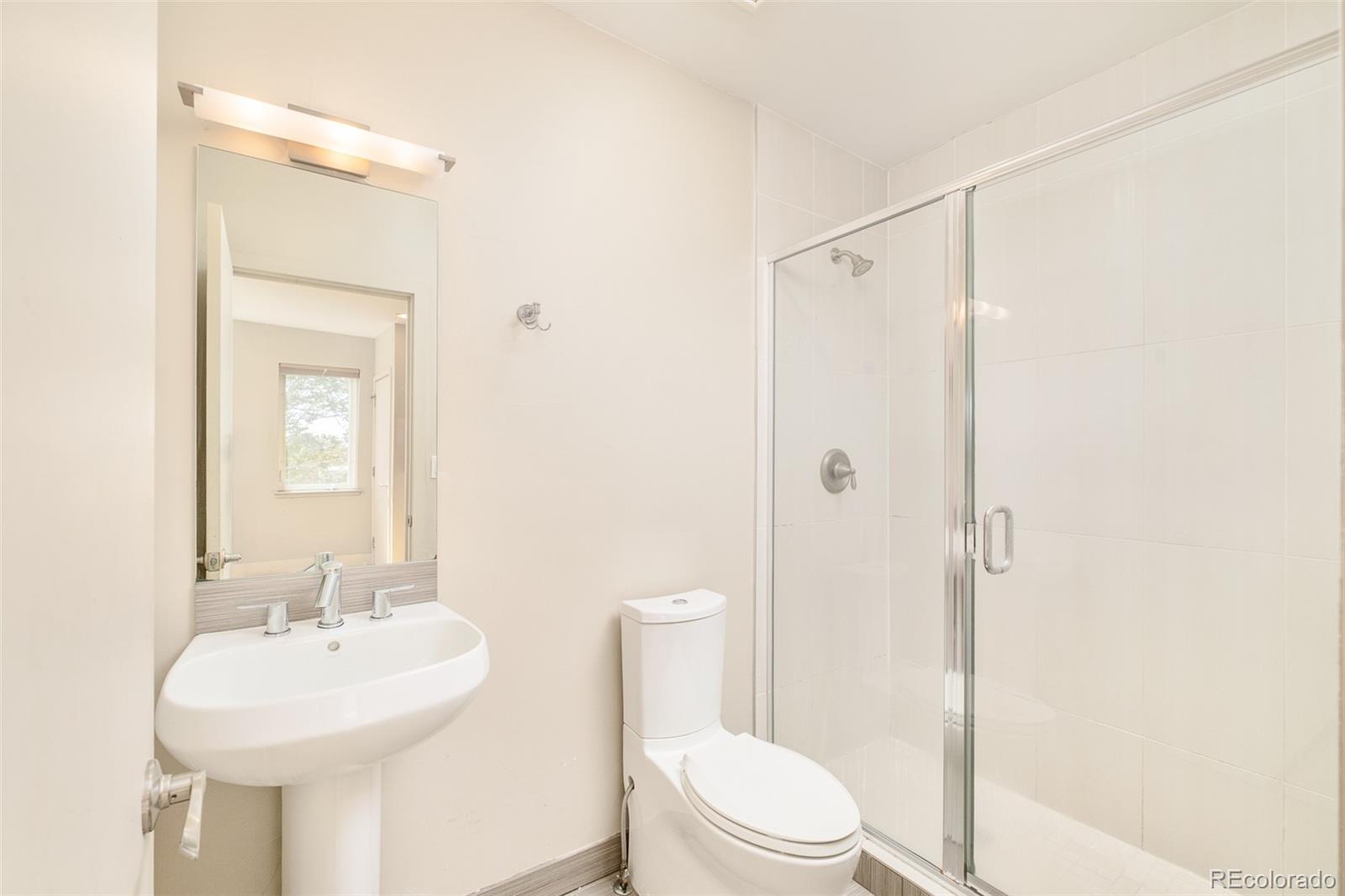 MLS Image #39 for 3328 n shoshone street,denver, Colorado