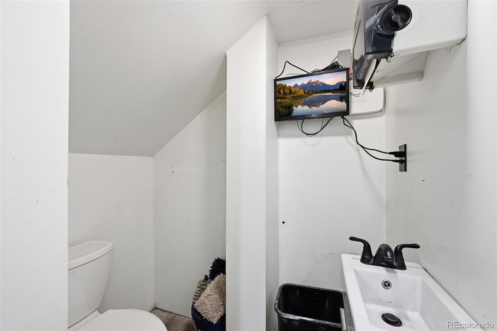 MLS Image #33 for 937 e costilla street,colorado springs, Colorado