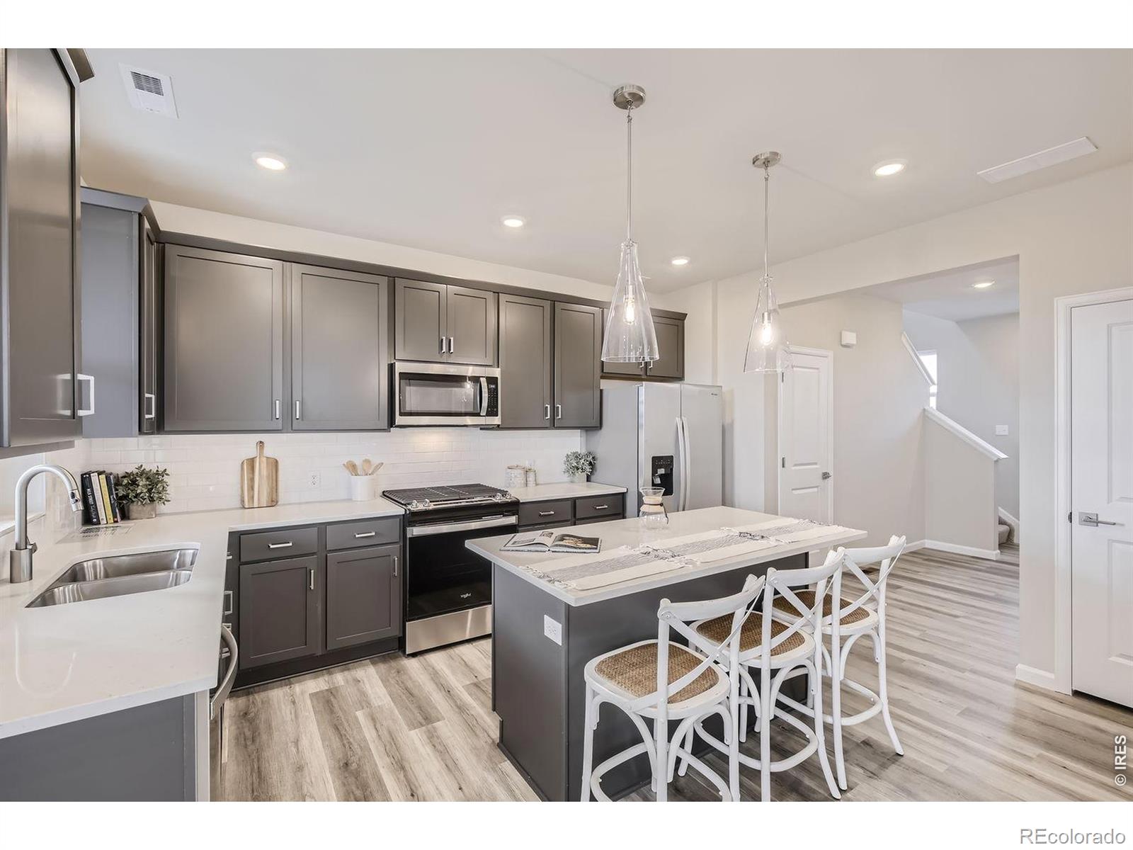 MLS Image #6 for 927  nettle lane,fort collins, Colorado