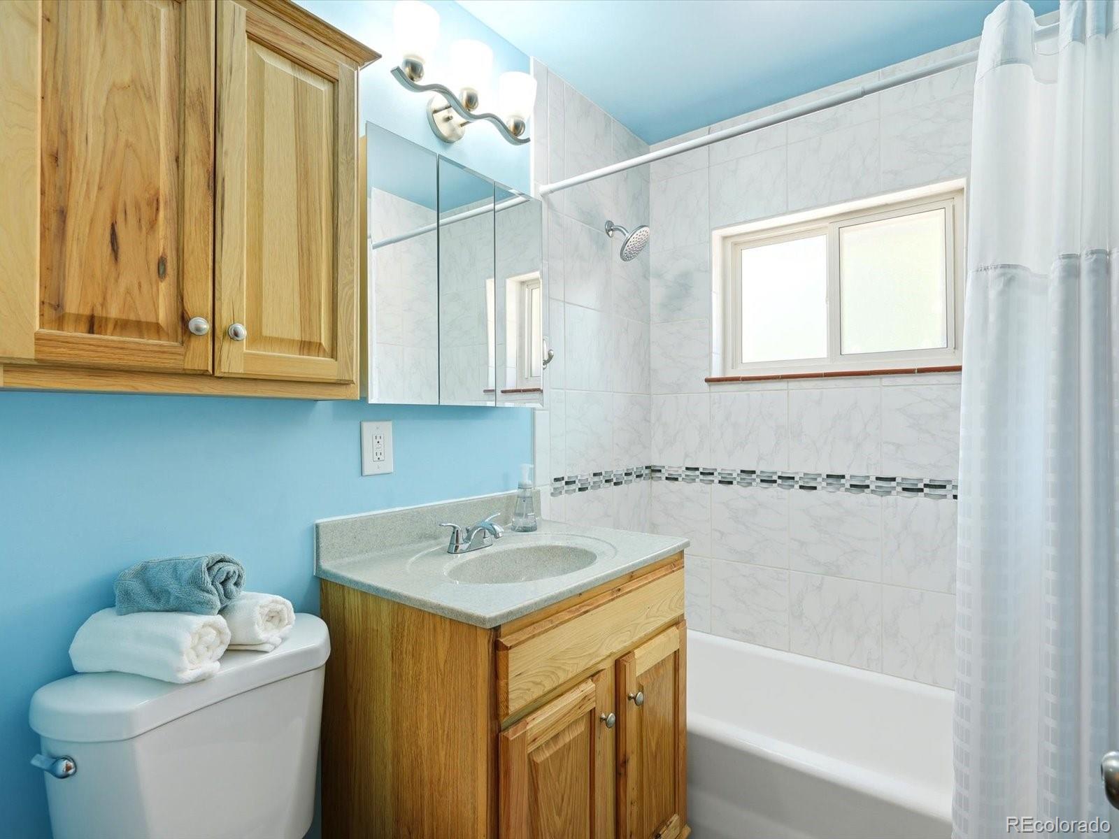 MLS Image #15 for 4062 w greenwood place,denver, Colorado