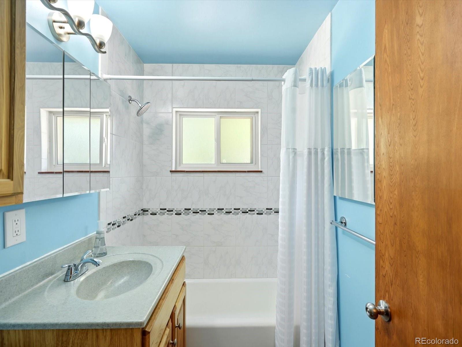 MLS Image #16 for 4062 w greenwood place,denver, Colorado