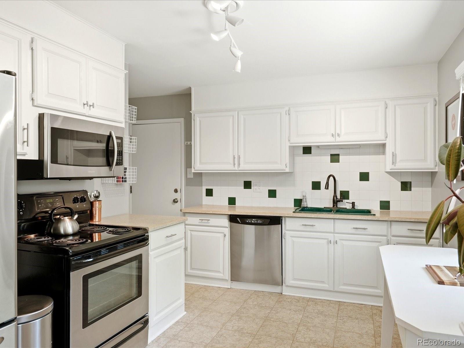 MLS Image #20 for 4062 w greenwood place,denver, Colorado
