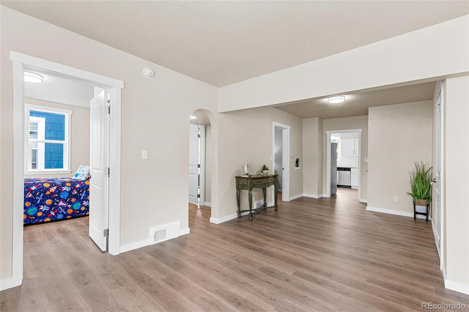 MLS Image #2 for 505 w bijou street,colorado springs, Colorado