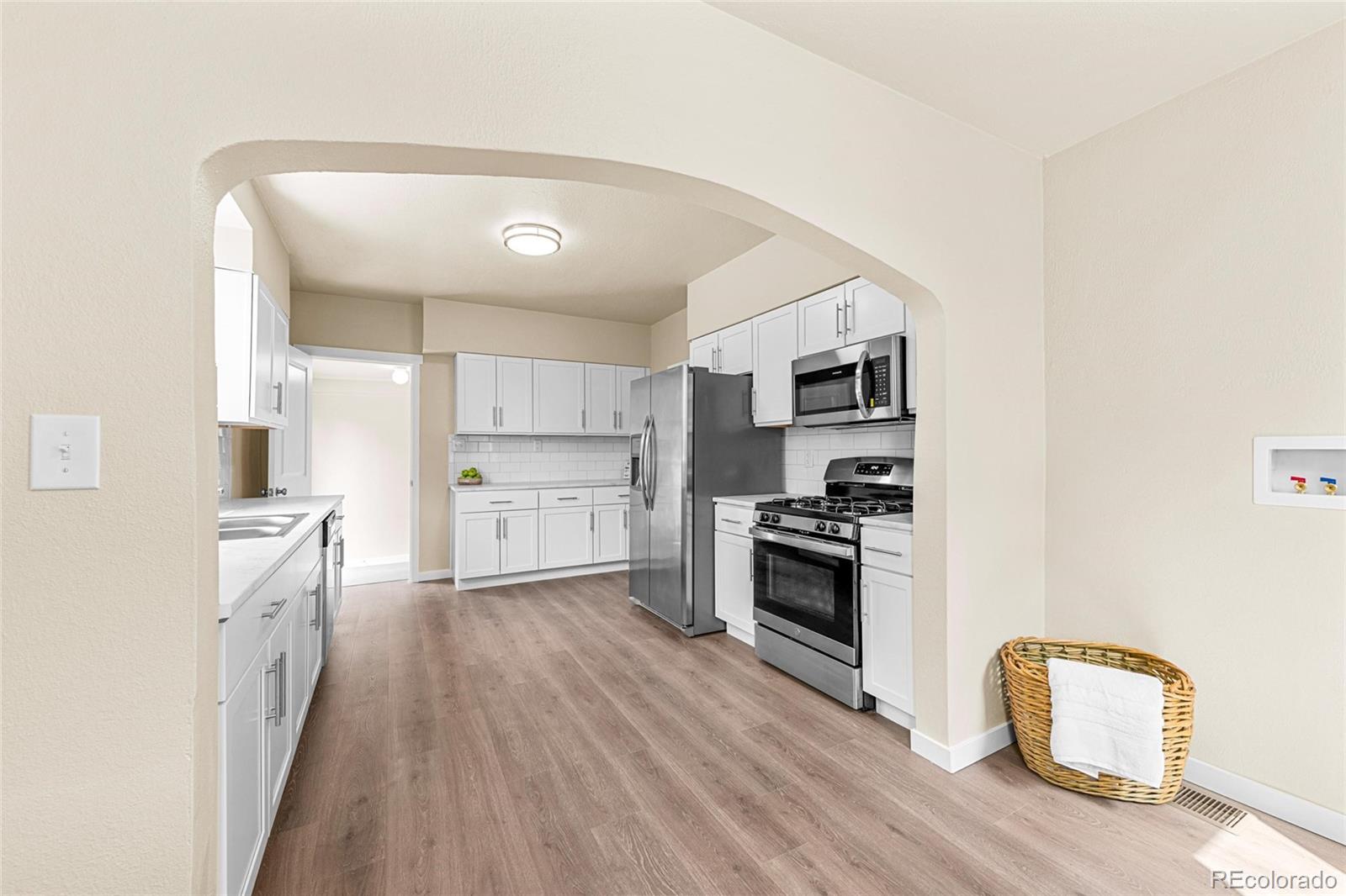 MLS Image #3 for 505 w bijou street,colorado springs, Colorado