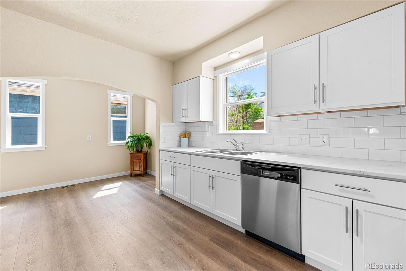 MLS Image #4 for 505 w bijou street,colorado springs, Colorado