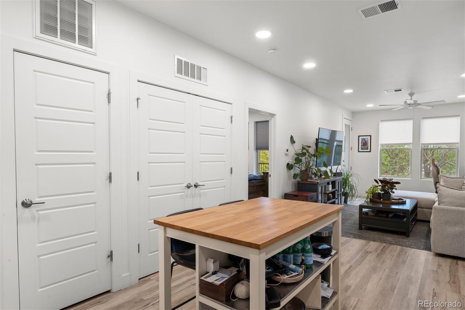 MLS Image #17 for 2851 w 52nd avenue,denver, Colorado