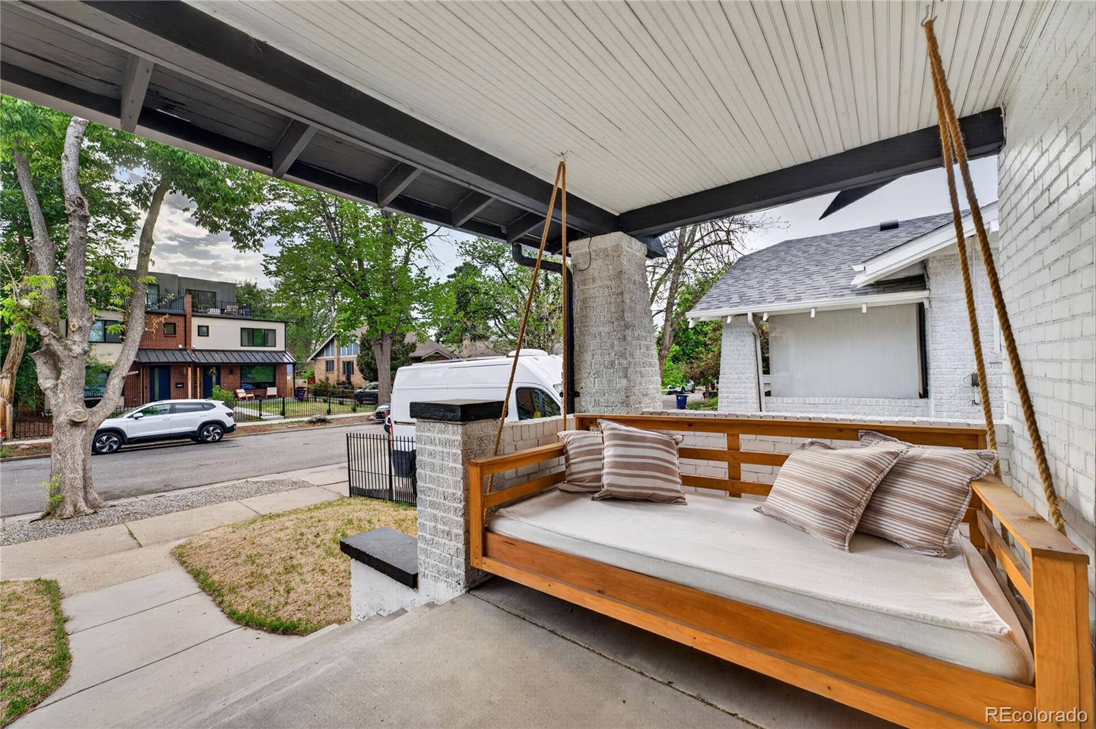 MLS Image #2 for 1528  harrison street,denver, Colorado