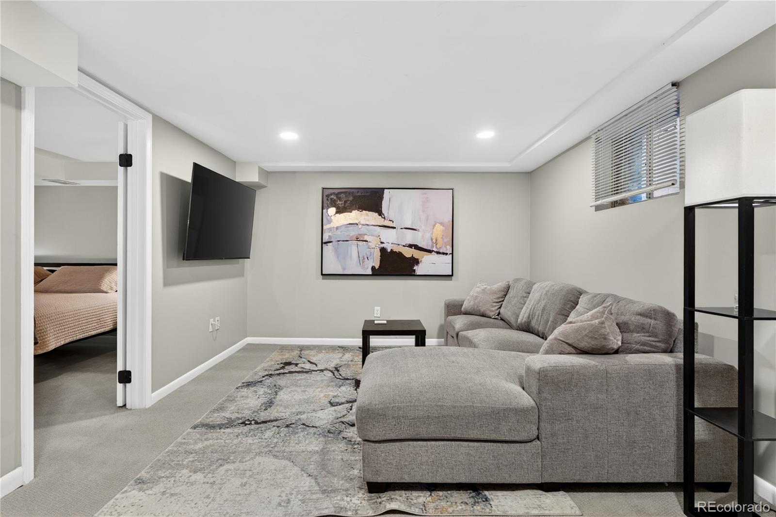 MLS Image #29 for 1528  harrison street,denver, Colorado