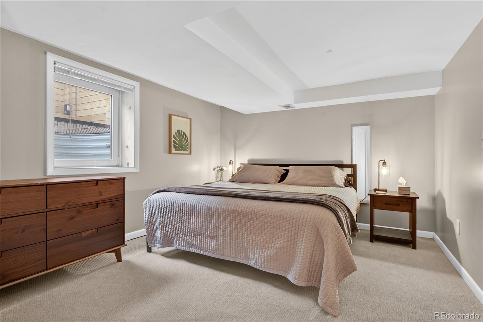 MLS Image #31 for 1528  harrison street,denver, Colorado