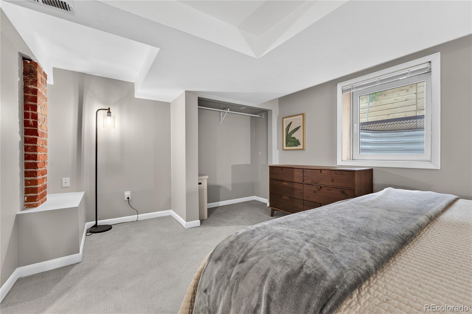 MLS Image #32 for 1528  harrison street,denver, Colorado