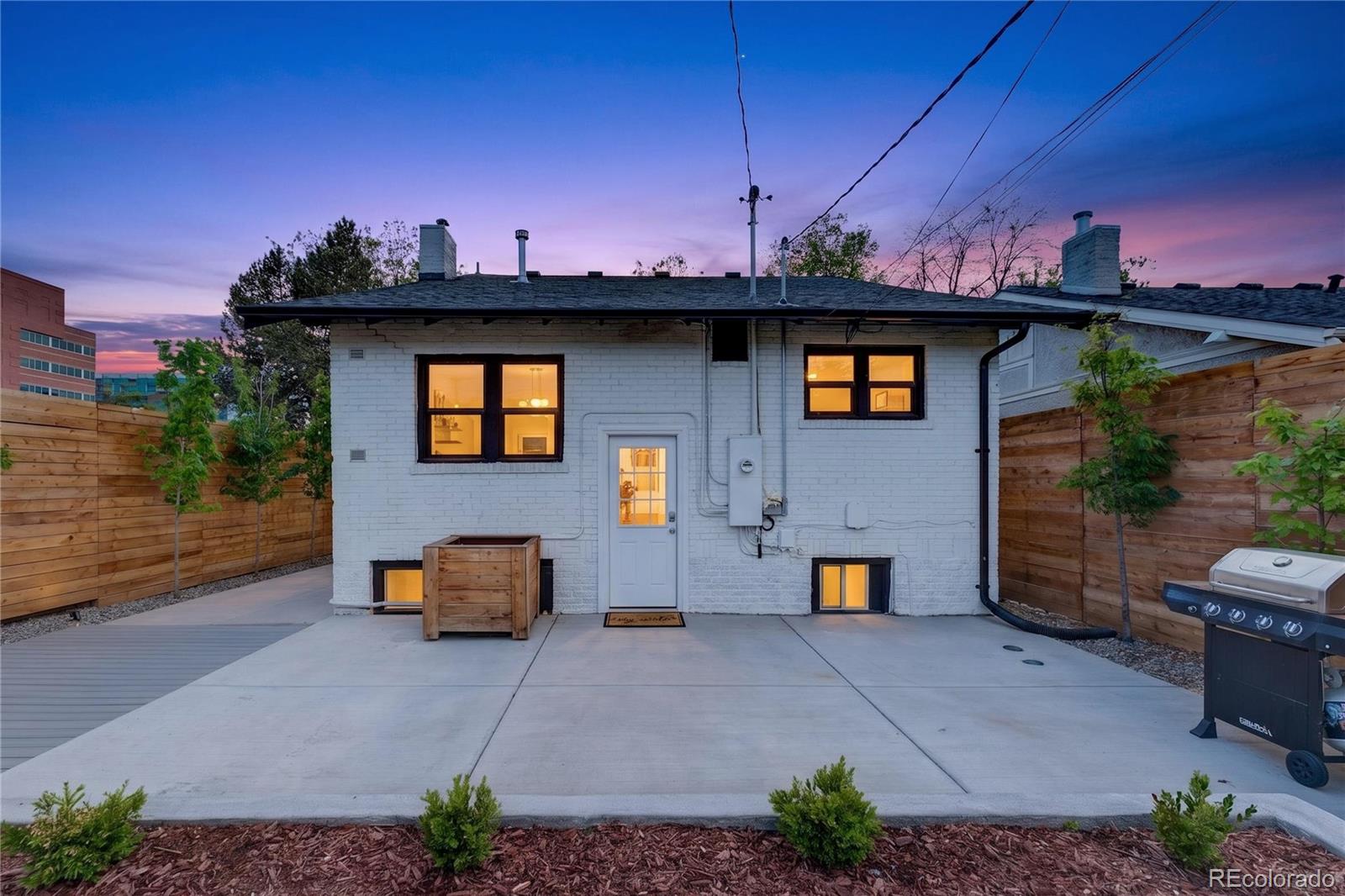 MLS Image #38 for 1528  harrison street,denver, Colorado