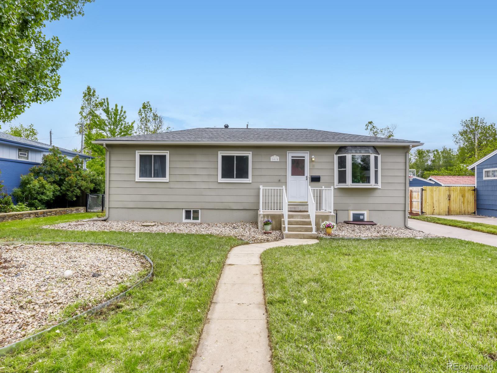 MLS Image #0 for 1015 w longview avenue,littleton, Colorado