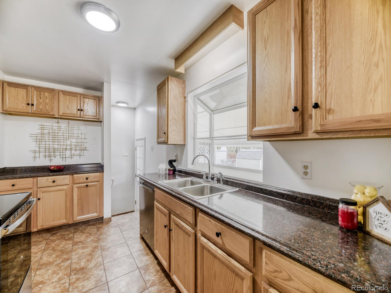 MLS Image #10 for 1015 w longview avenue,littleton, Colorado