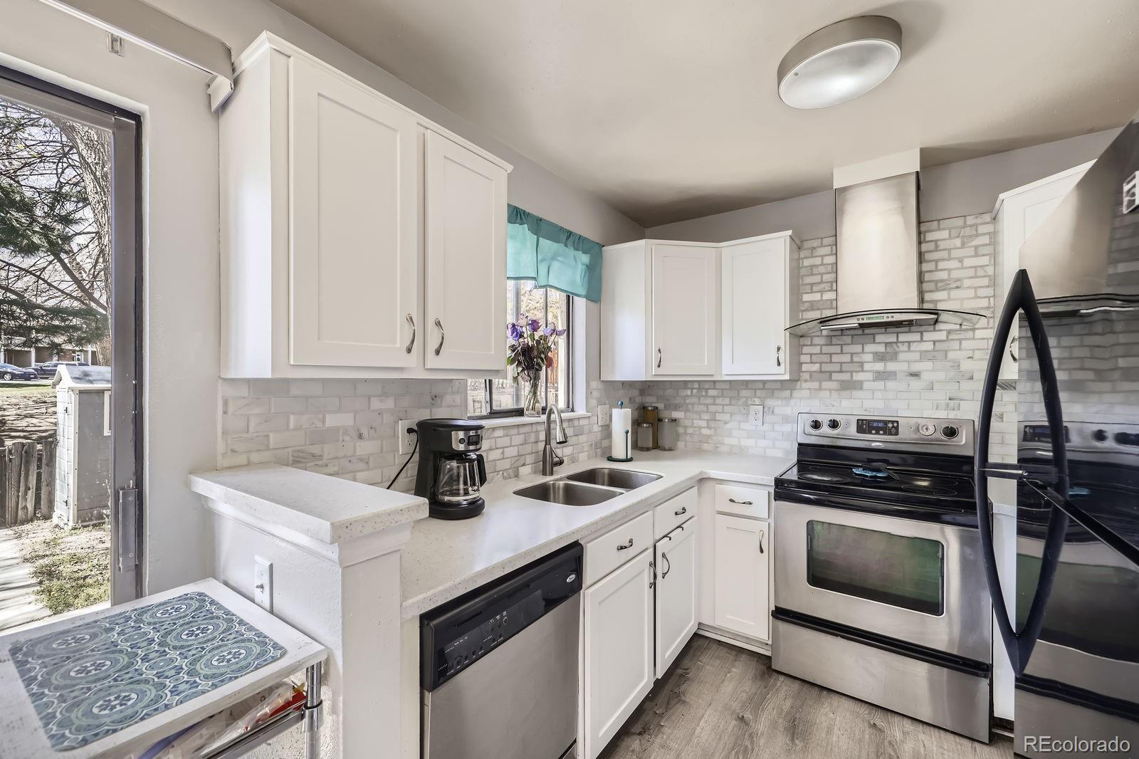 MLS Image #2 for 11636  community center drive,northglenn, Colorado