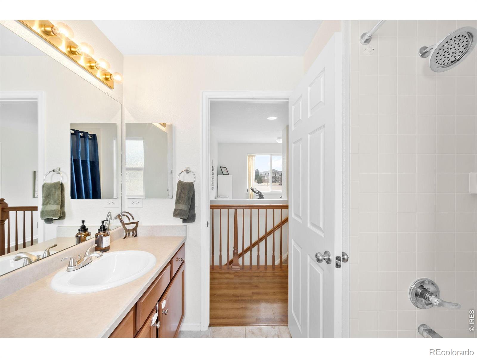 MLS Image #17 for 9559 e iowa circle,denver, Colorado