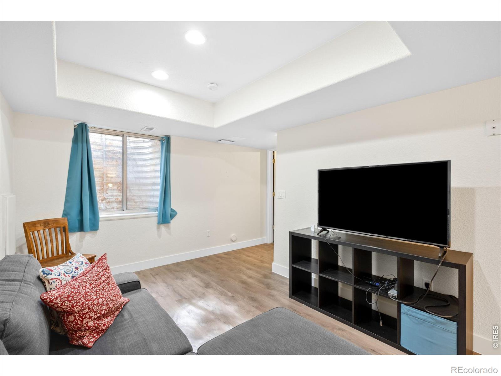 MLS Image #22 for 9559 e iowa circle,denver, Colorado