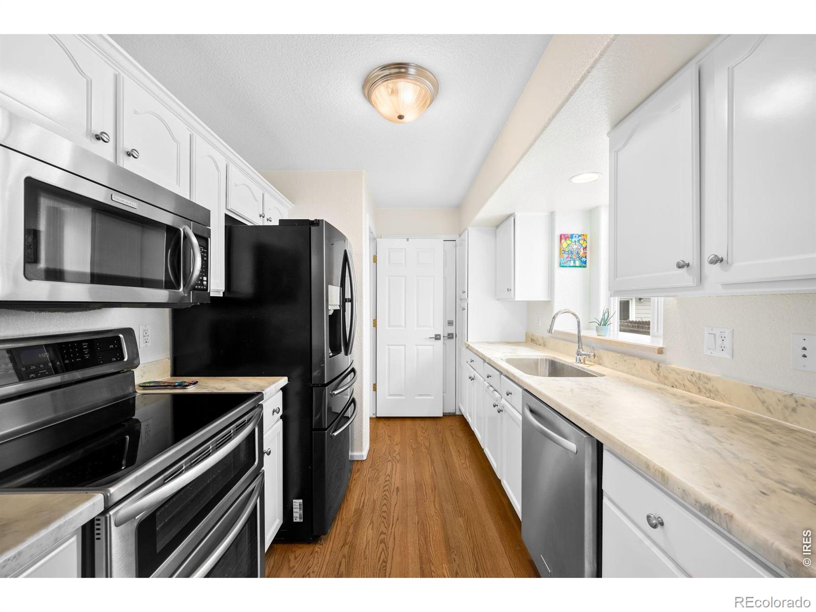 MLS Image #8 for 9559 e iowa circle,denver, Colorado