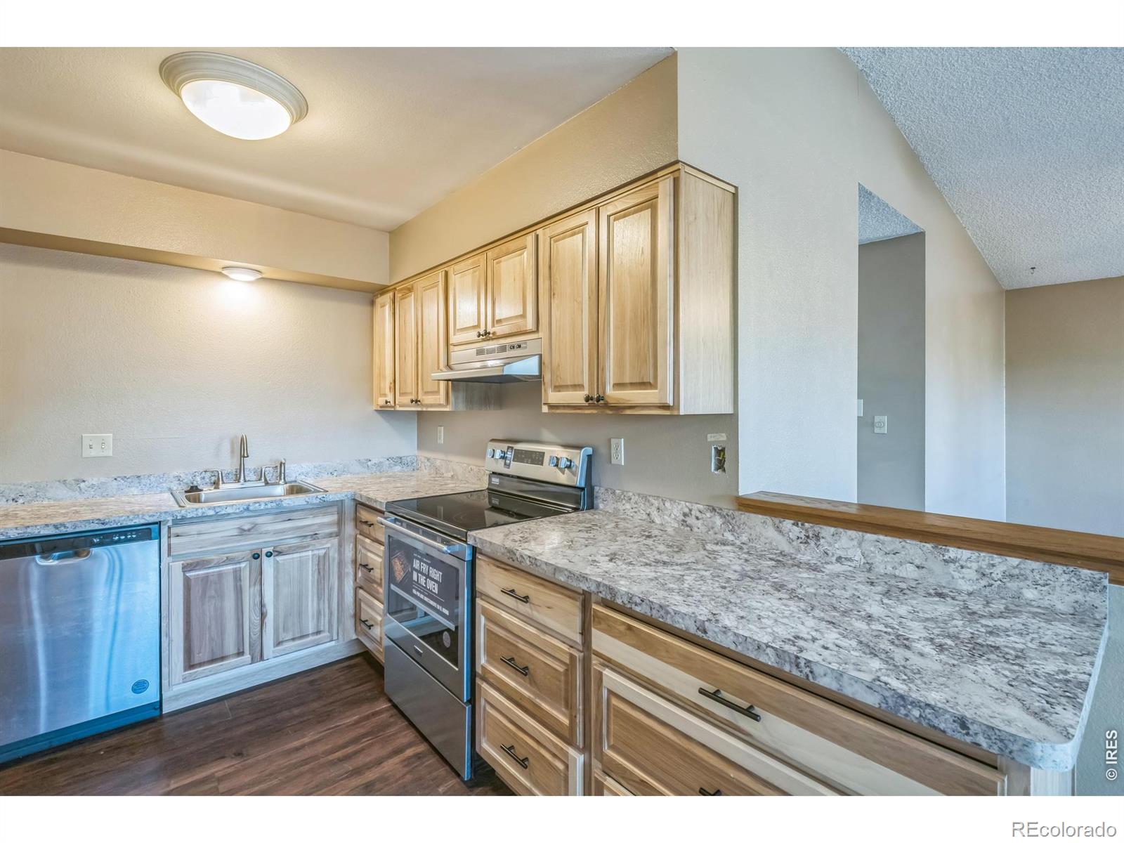 MLS Image #6 for 3005  swing station way,fort collins, Colorado