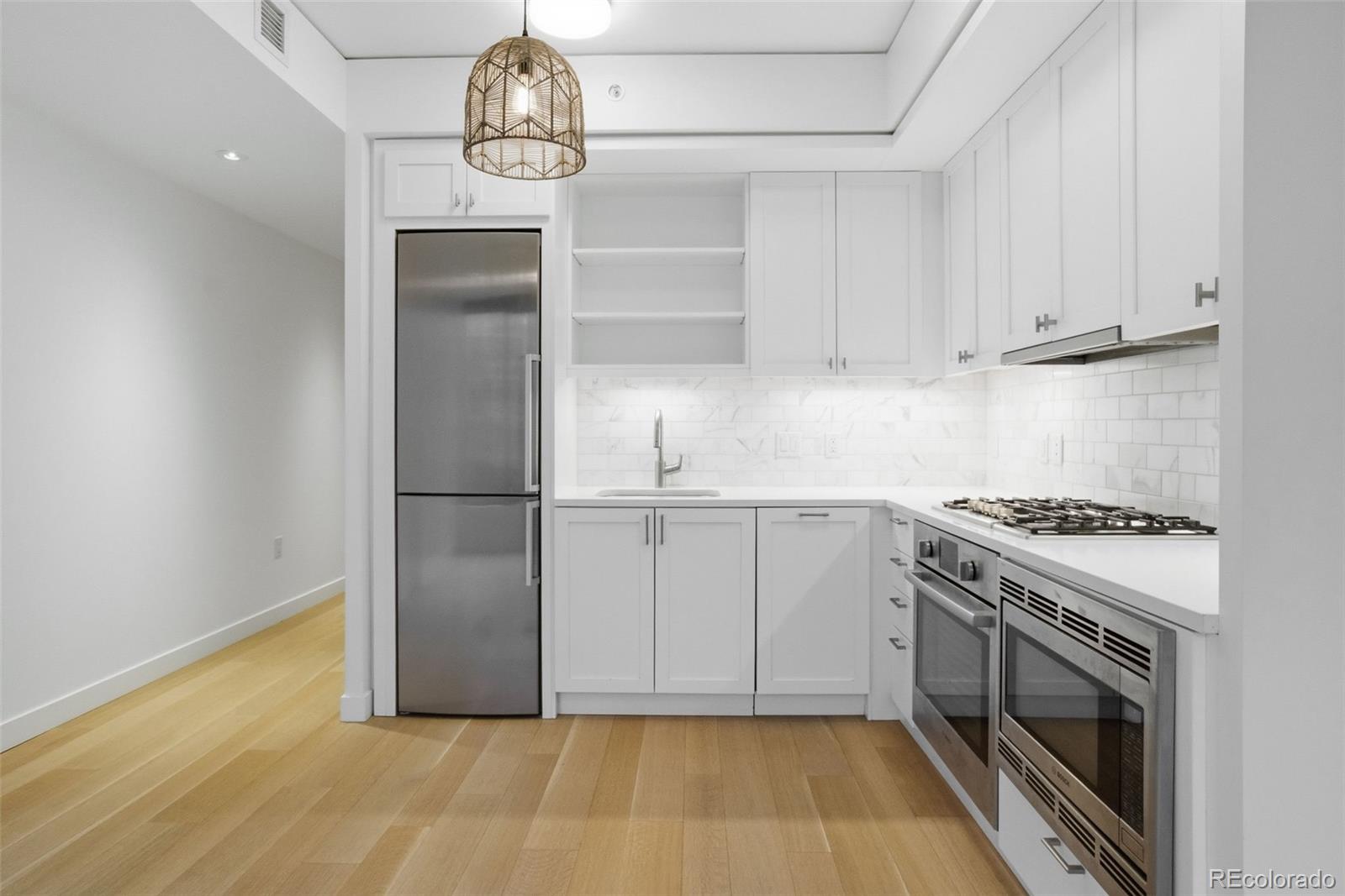 MLS Image #3 for 1750  wewatta street 523,denver, Colorado